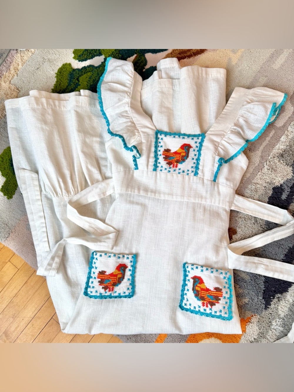 Vintage YOUNG EDWARDIAN DRESS Pinafore Ruffles Embroidered Birds 1970s Boho XS/S